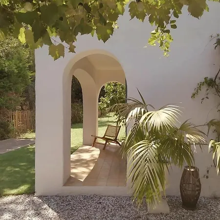 Domaine L'oiseau Bleu, 800 M From The In 别墅