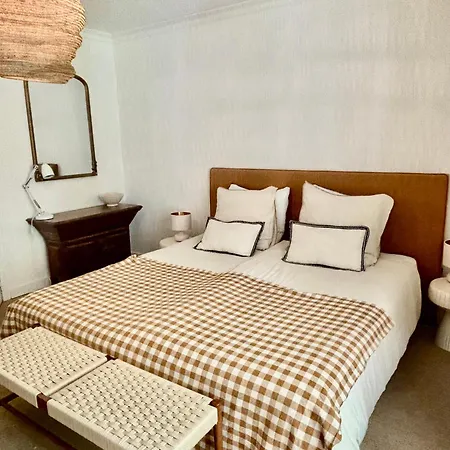 Luxury Family With Large Pool, Garden & Outdoor Dining Near Beach, Domaine L'oiseau Bleu In Sainte-Maxime